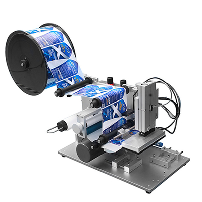 kopen Het semi Automatische Vliegtuigfles Materiaal van het de Machtsroestvrije staal van de Etiketteringsmachine 90W online manufacture