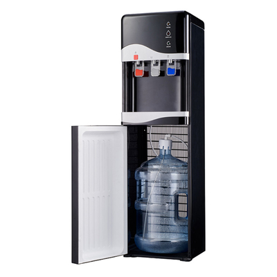 Zwarte koeler voor warm en koud water met een laag geluidsniveau 80W-500W Staande installatie
